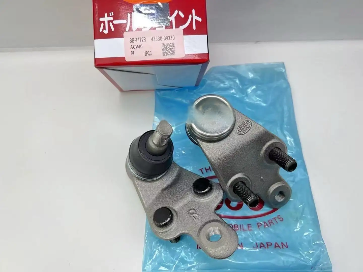 555 SB-T172R 43330-09330 BALL JOINT